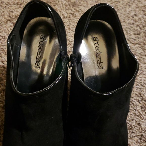 Black pumps - Picture 2 of 4